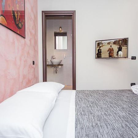 Domus Regis Bed & Breakfast Каляри Екстериор снимка